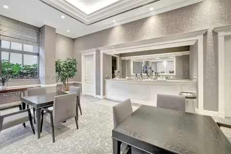 2000 Island Boulevard Aventura FL 33160