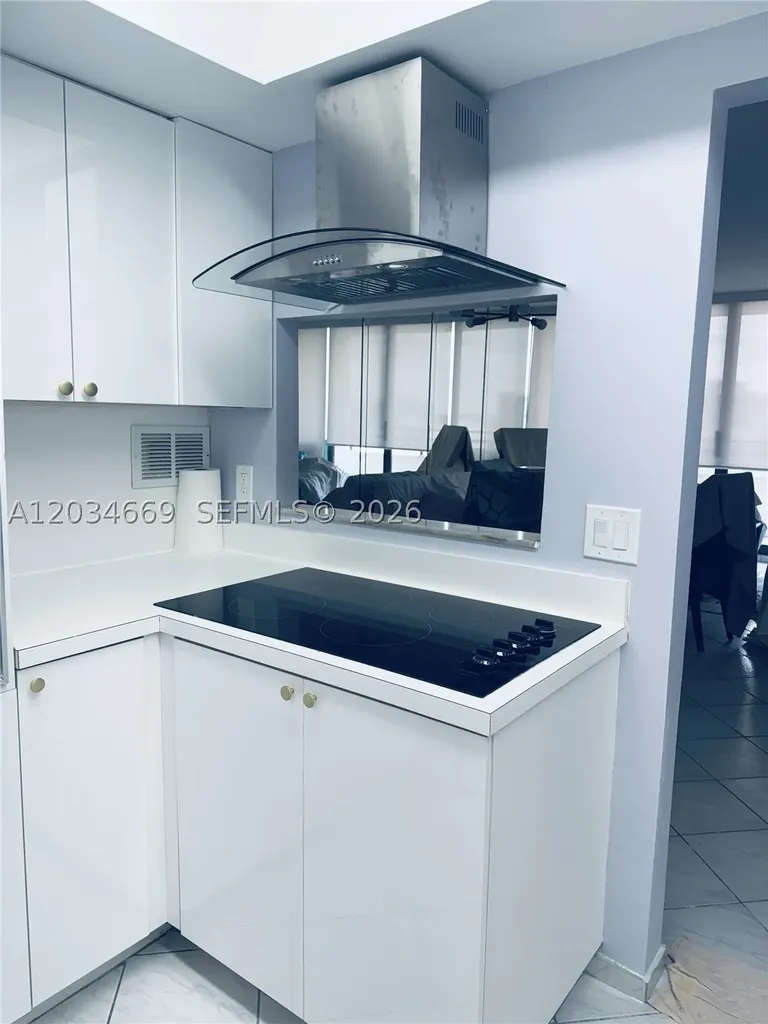 3505 S Ocean Drive Hollywood FL 33019
