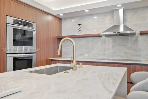 19355 Turnberry Way Aventura FL 33180