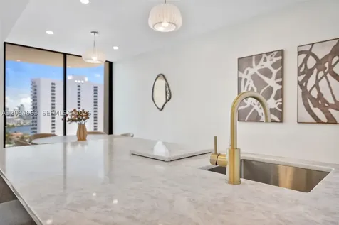 19355 Turnberry Way Aventura FL 33180