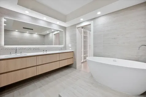 19355 Turnberry Way Aventura FL 33180