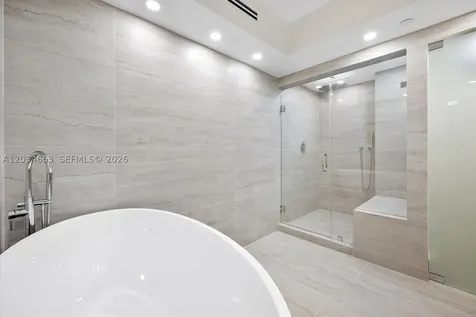 19355 Turnberry Way Aventura FL 33180