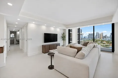 19355 Turnberry Way Aventura FL 33180