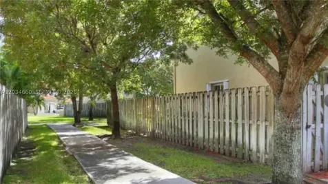 14213 SW 126th Place Miami FL 33186