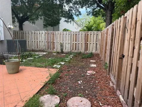 14213 SW 126th Place Miami FL 33186