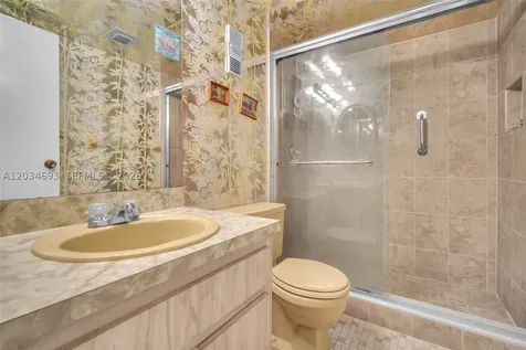 250 Jacaranda Drive Plantation FL 33324
