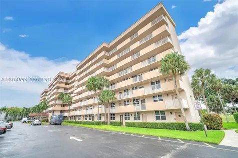 250 Jacaranda Drive Plantation FL 33324