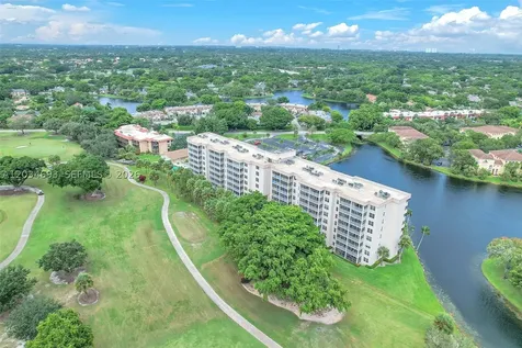 250 Jacaranda Drive Plantation FL 33324