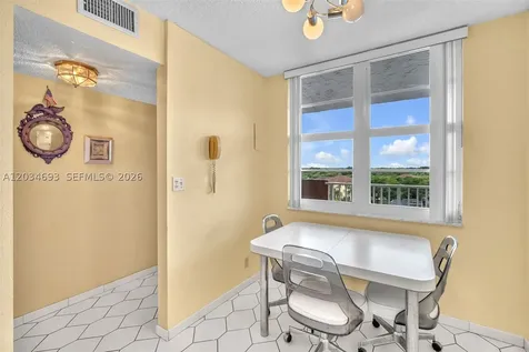 250 Jacaranda Drive Plantation FL 33324