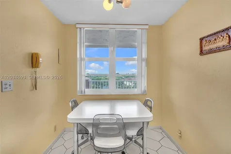 250 Jacaranda Drive Plantation FL 33324