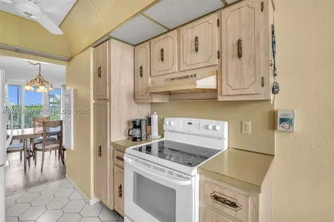 250 Jacaranda Drive Plantation FL 33324