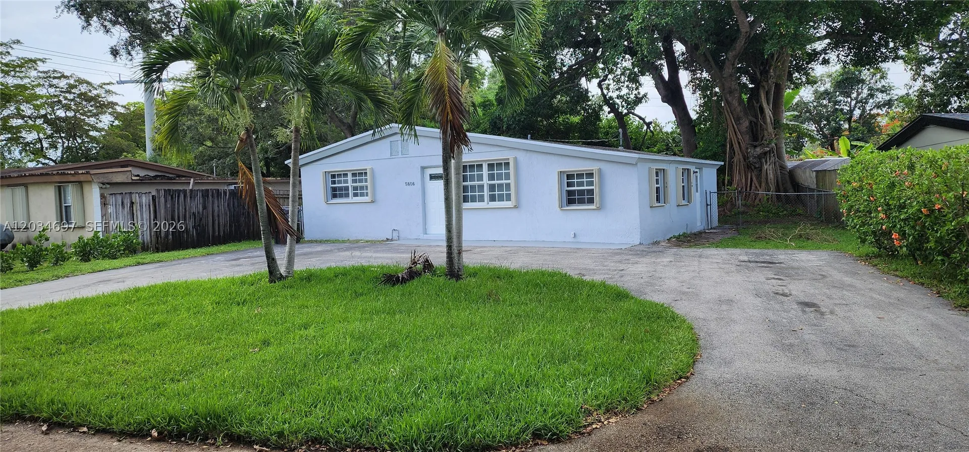 5606 Farragut Street Hollywood FL 33021