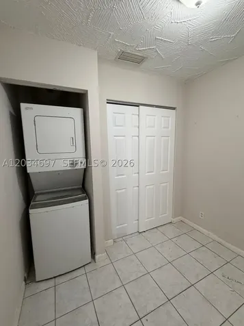 5606 Farragut Street Hollywood FL 33021