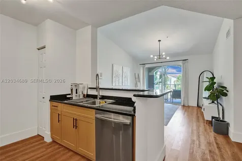 6841 SW 44th Street Miami FL 33155