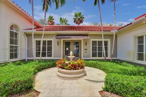 6841 SW 44th Street Miami FL 33155