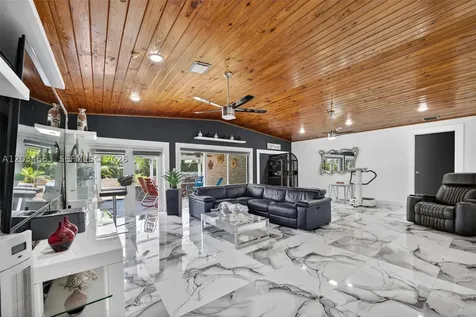 12121 SW 107th Street Miami FL 33186