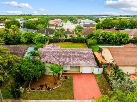 17766 SW 154th Place Miami FL 33187