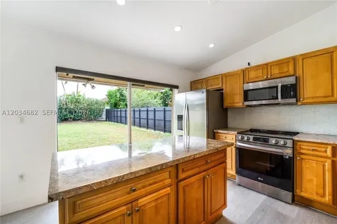 17766 SW 154th Place Miami FL 33187