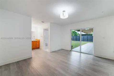 17766 SW 154th Place Miami FL 33187