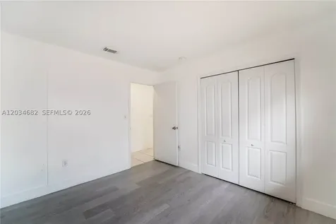 17766 SW 154th Place Miami FL 33187