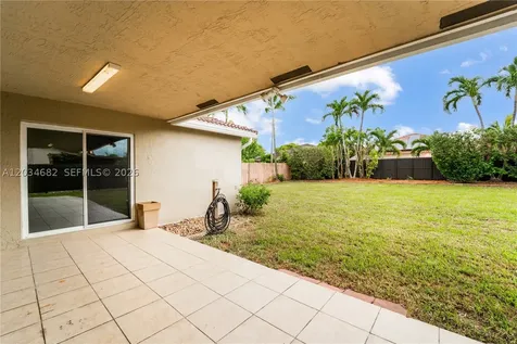 17766 SW 154th Place Miami FL 33187