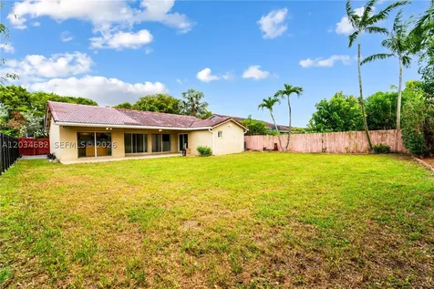 17766 SW 154th Place Miami FL 33187