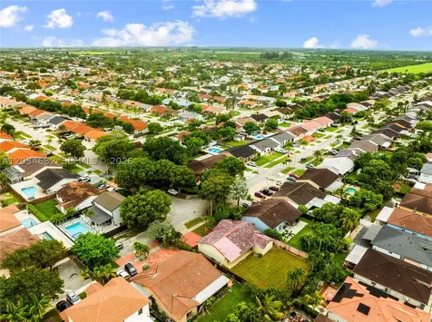 17766 SW 154th Place Miami FL 33187