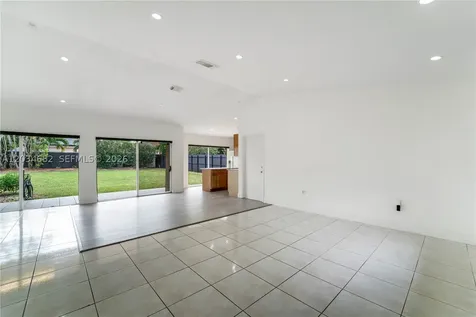 17766 SW 154th Place Miami FL 33187