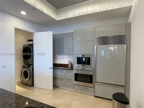 16001 Collins Avenue Sunny Isles Beach FL 33160