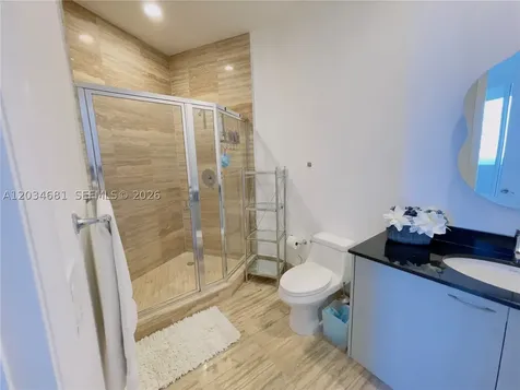 16001 Collins Avenue Sunny Isles Beach FL 33160