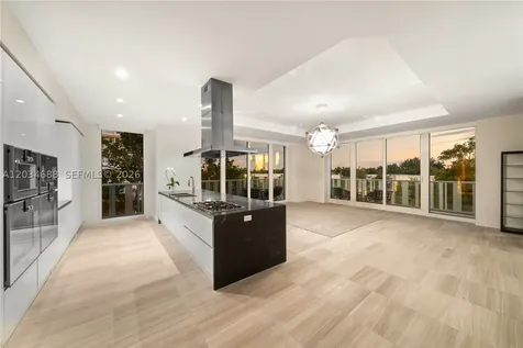 4701 N Meridian Avenue Miami Beach FL 33140
