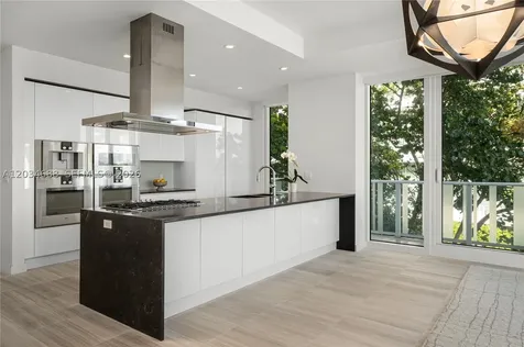 4701 N Meridian Avenue Miami Beach FL 33140