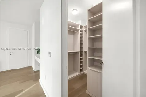 4701 N Meridian Avenue Miami Beach FL 33140
