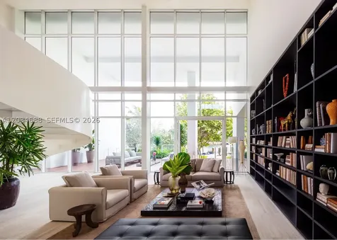 4701 N Meridian Avenue Miami Beach FL 33140