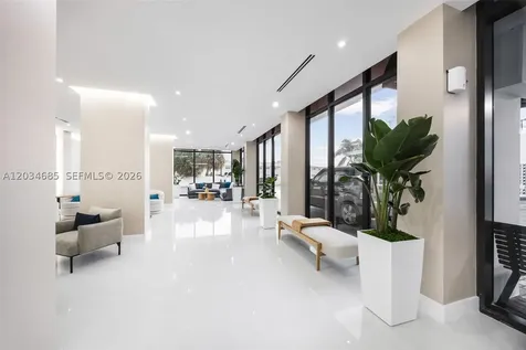 2401 S Ocean Drive Hollywood FL 33019