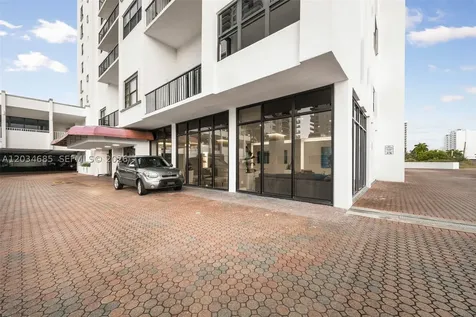2401 S Ocean Drive Hollywood FL 33019