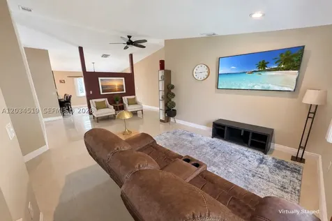 414 SW 177th Avenue Pembroke Pines FL 33029