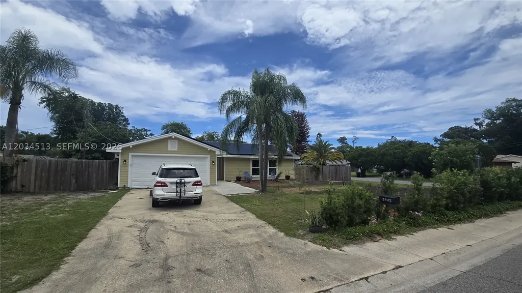 2845 Oak Lea Drive Daytona FL 32119