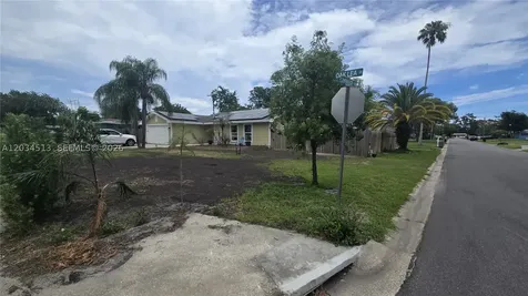 2845 Oak Lea Drive Daytona FL 32119