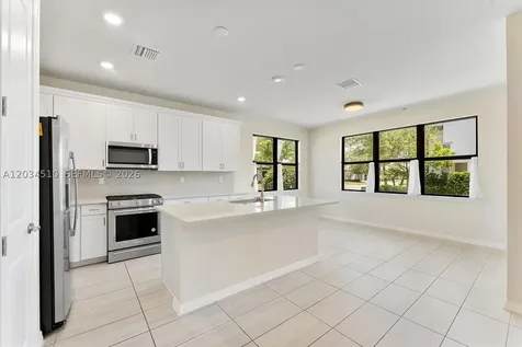 2485 Primrose Place Oakland Park FL 33309