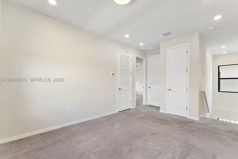 2485 Primrose Place Oakland Park FL 33309