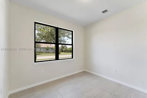 2485 Primrose Place Oakland Park FL 33309