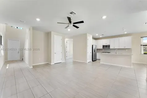 2485 Primrose Place Oakland Park FL 33309