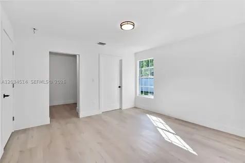 407 NW 45th Street Miami FL 33127