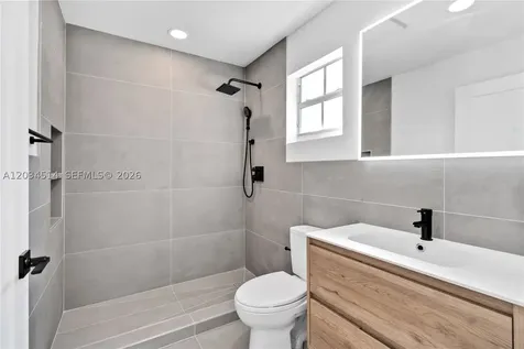 407 NW 45th Street Miami FL 33127