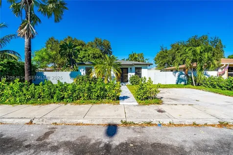 407 NW 45th Street Miami FL 33127