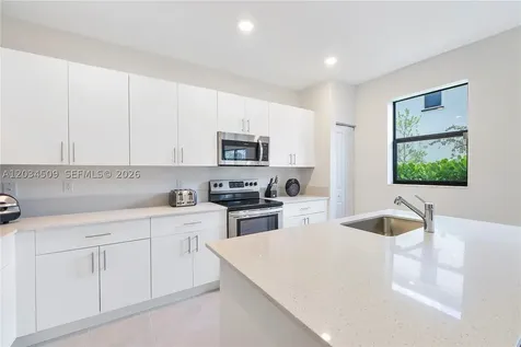 15907 SW 2nd Place Pembroke Pines FL 33027