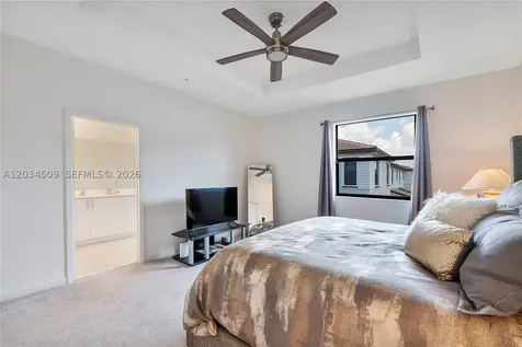 15907 SW 2nd Place Pembroke Pines FL 33027