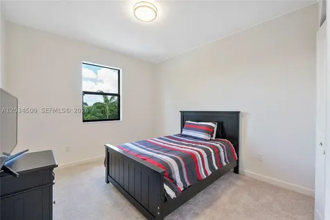 15907 SW 2nd Place Pembroke Pines FL 33027