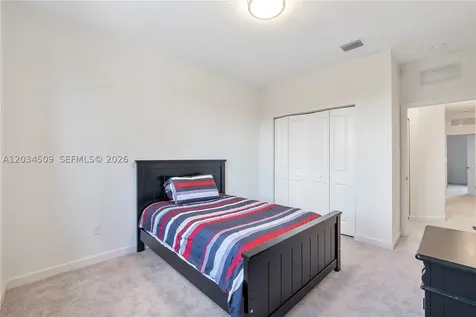 15907 SW 2nd Place Pembroke Pines FL 33027